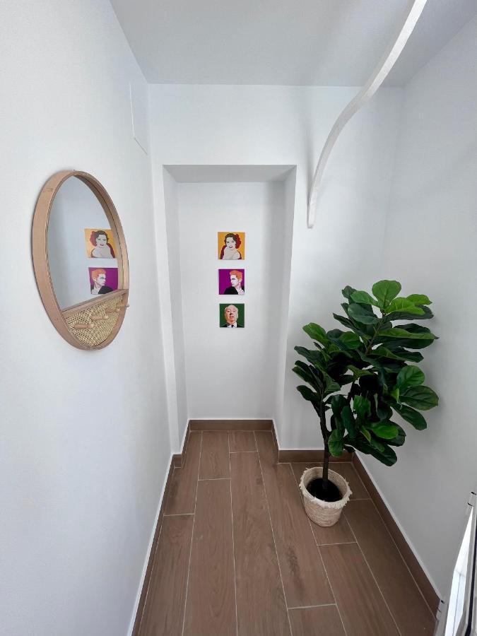 Gatu Premium Villa Flamenca , Preferente Mayores De 25 Anos Y Familias Cádiz Exterior photo